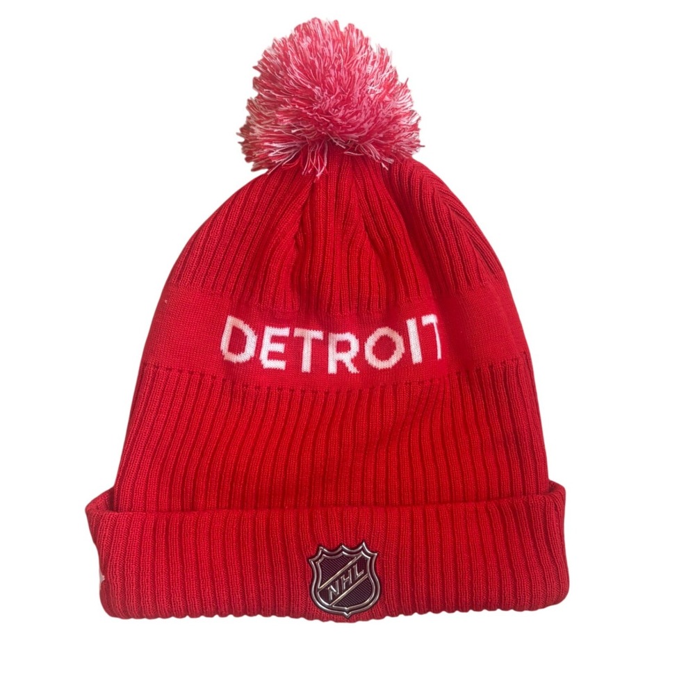 Fanatics Authentic Pro Detroit Red Wings NHL Red Cuffed Pom Beanie Hat‎ Unisex